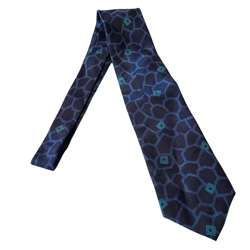 VINTAGE ITALIAN SILK TIE  Imported Blue FAST SHIPPING 1707-13